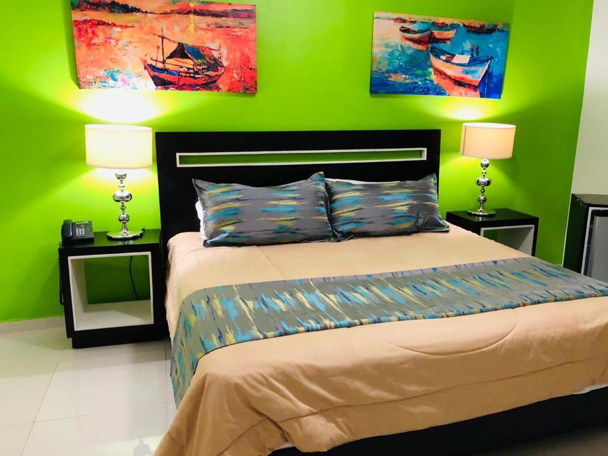 Dpravia Hotel Srl Bani Εξωτερικό φωτογραφία
