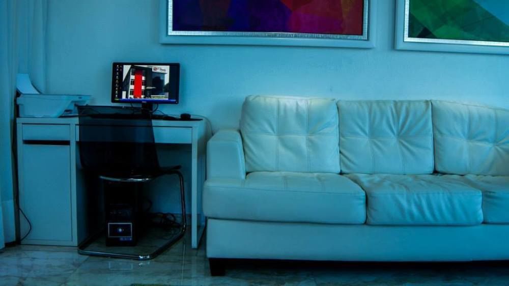 Dpravia Hotel Srl Bani Εξωτερικό φωτογραφία